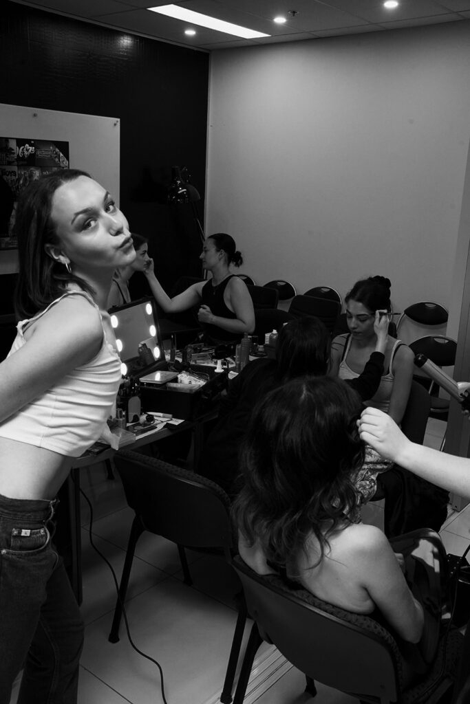 BACKSTAGE CRAFT