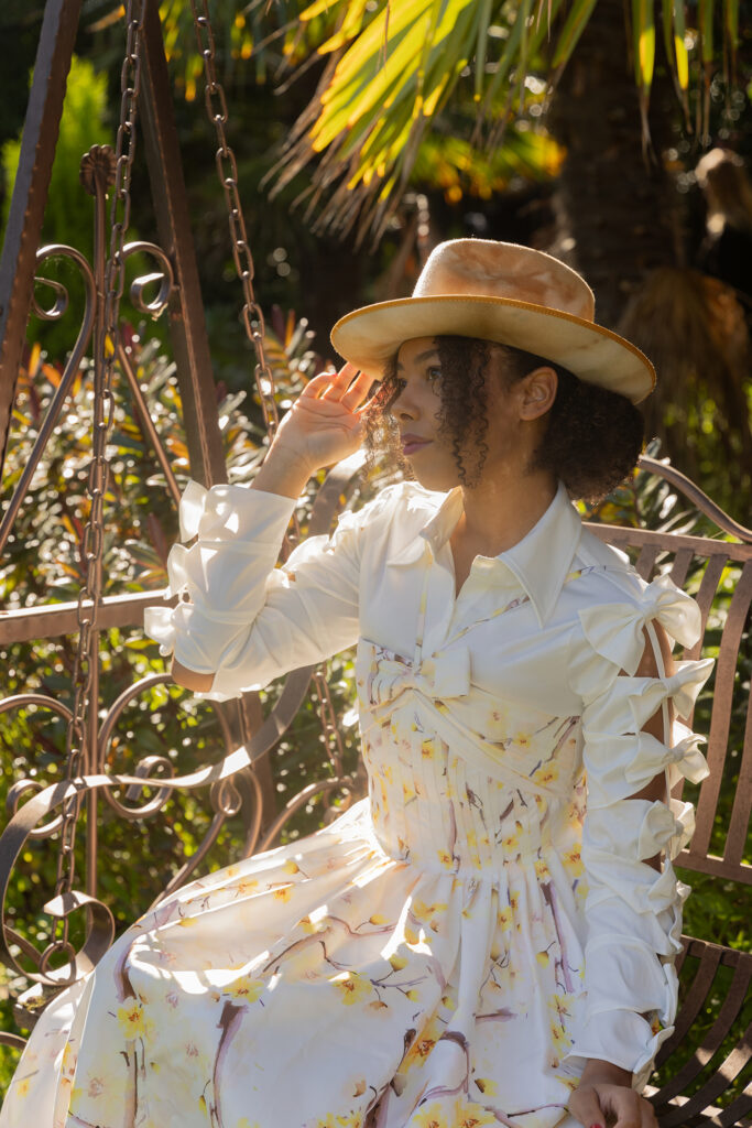 FASHION WITHOUT BORDERS